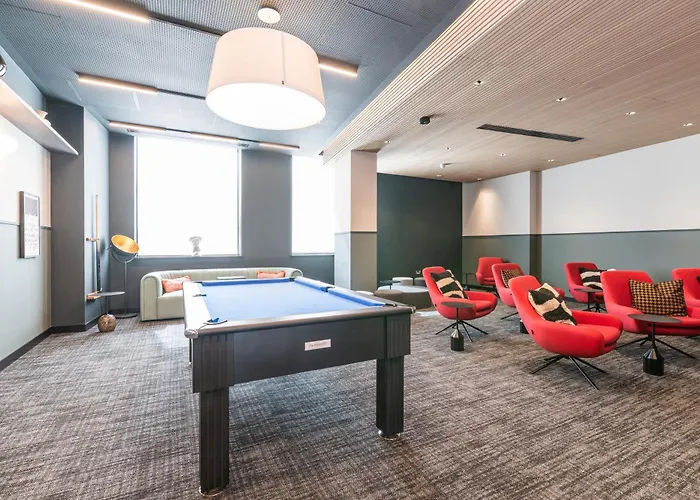 The Cornerstone Two By At 더블린