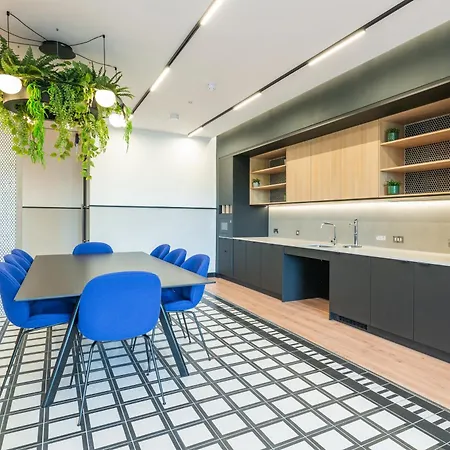 Apartament The Cornerstone Two By At