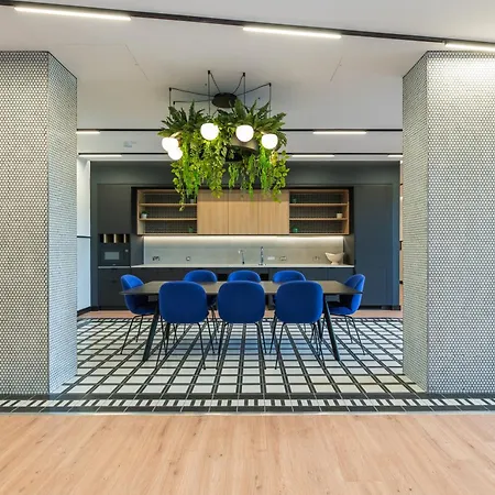 The Cornerstone Two By At Apartament *