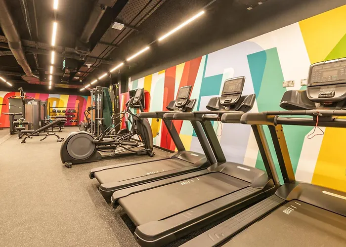 The Cornerstone Two By At شقة *