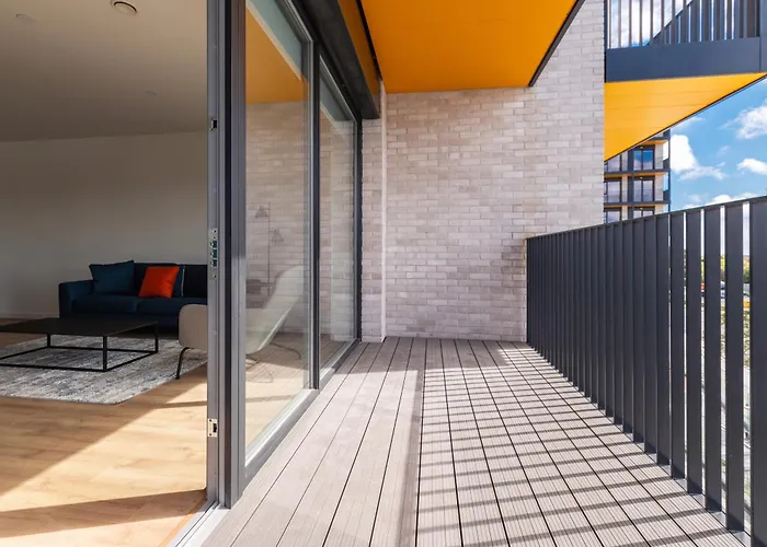 アパート The Cornerstone Two By At *