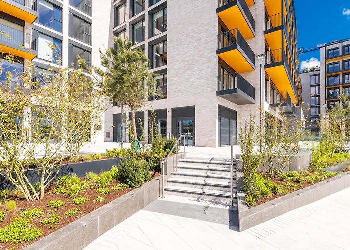 The Cornerstone Two By At Lägenhet